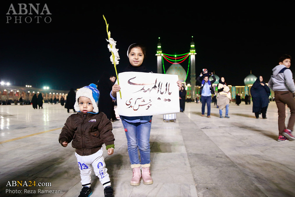 Fotos: Die Moschee Jamkaran am Abend vor dem Geburtstag des Imam Hassan Asgari