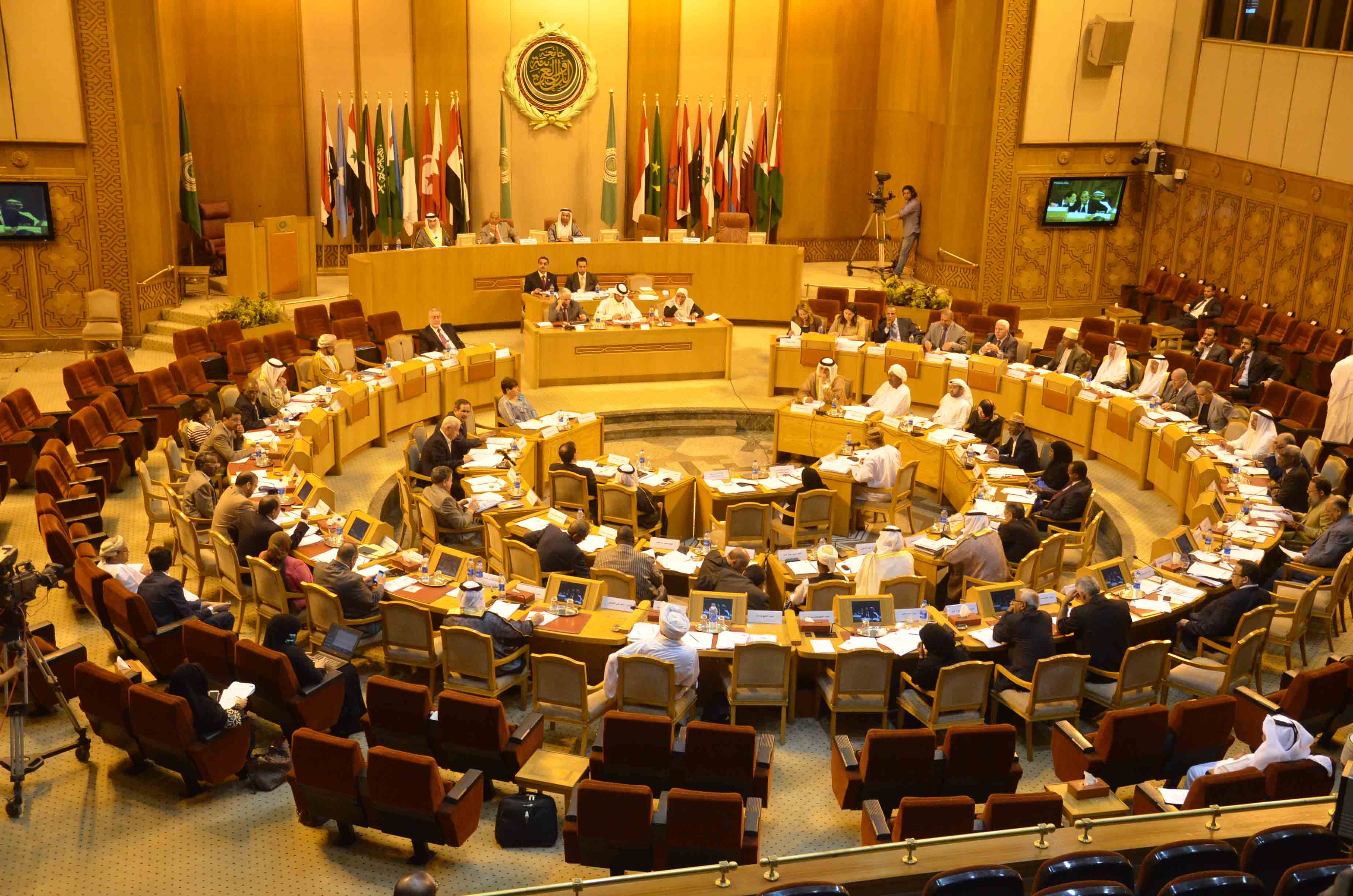 العراق يتحفظ على إدانة إيران ويرفض تصنيف حزب الله "منظمة إرهابية"