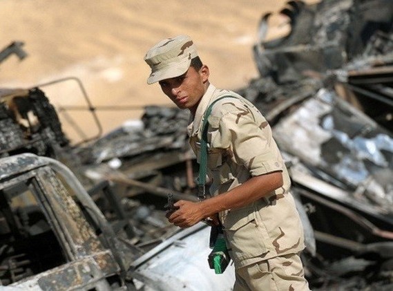 مقتل ضابط و5 آخرين في انفجار عبوة ناسفة في سيناء