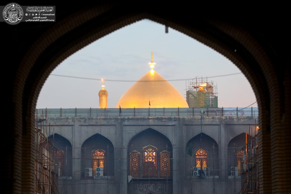 Ongoing work at  Fatima courtyard project besides Imam Ali holy shrine