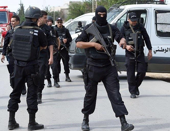 تونس تفكك خلية تكفيرية في سيدي بوزيد