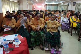 ေဒၚေအာင္ဆန္းစုၾကည္၏ ေတာင္းဆိုခ်က္အရ သူရဦးတင္ဦး လာမည့္ႏွစ္တြင္ ပါတီဌာနခ်ဳပ္သို႔ တစ္ပတ္လွ်င္တစ္ရက္ ႐ံုးတက္မည္