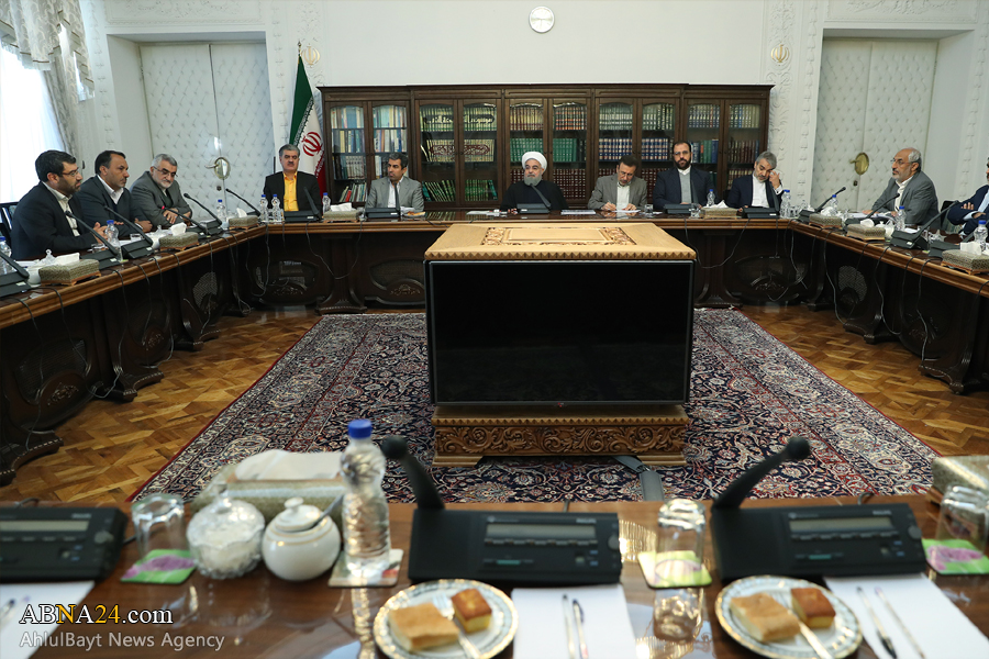 Presidente Rouhani: Economia do Irã está à frente da média global