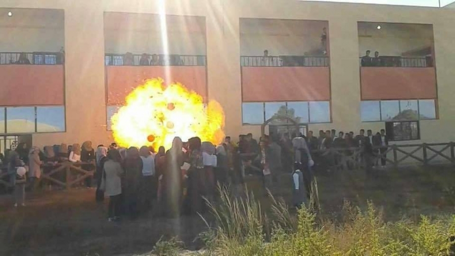 Eleven Iraqi students severely burned while celebrating victory over ISIS / Pics