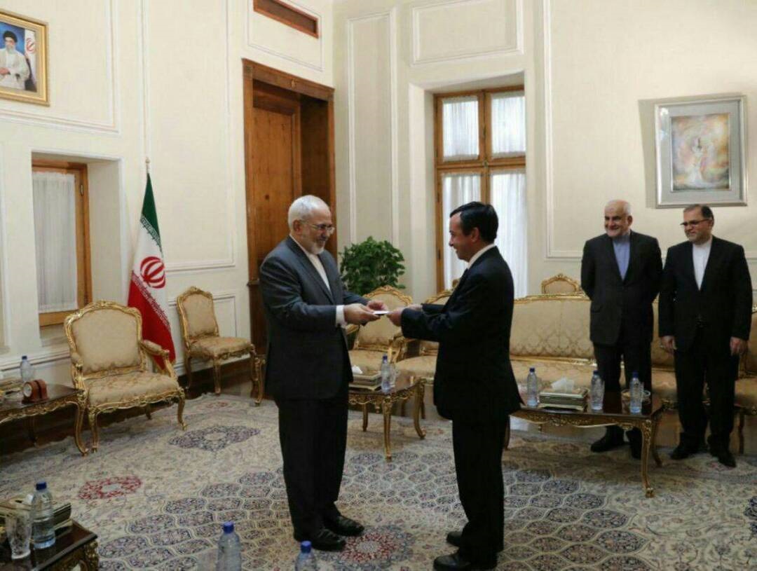 Embajador de Chile en Irán Presenta sus Credenciales en Teherán