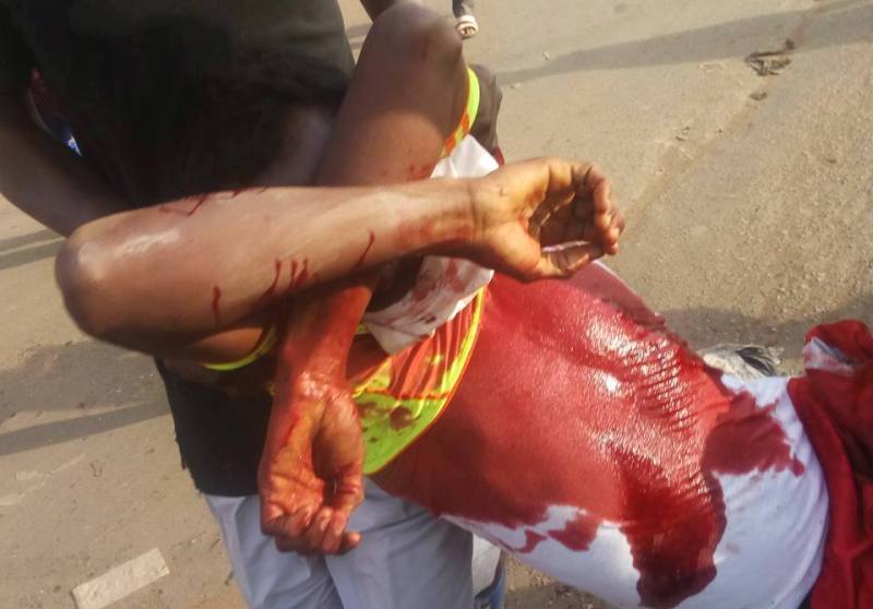 Nigerian police attacked peaceful 'Free Sheikh Zakzaky' protest in Kaduna, Shot kill one Person / Pics