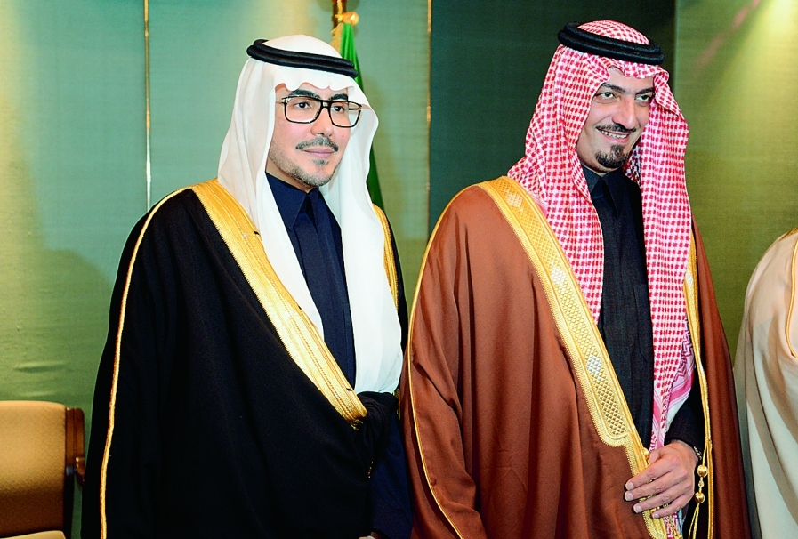 أمير سعودي يكشف سبب اعتقال الأمراء الـ 11 قبل أيام