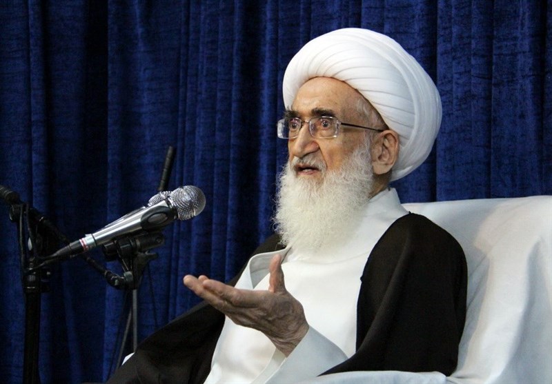 Ayat. Noori Hamedani: Iranians must stay vigilant in order to fight the enemies' plots