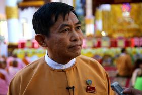 ‘‘ဘာမွ စိတ္မလႈပ္ရွားဘူးဗ်။ ကၽြန္ေတာ္က တာ၀န္ေပးလုိ႔လုပ္တာ’’