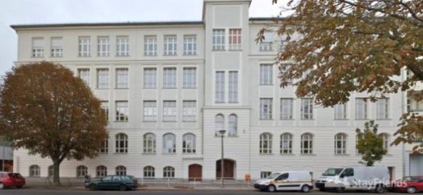 Berliner Berufsschulen wollen das Kopftuch verbieten