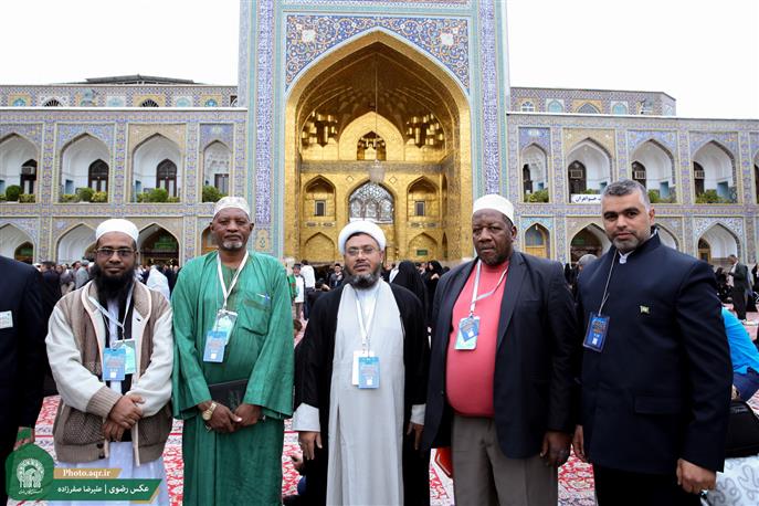 Attendance of 380 foreign figures at Imam Reza shrine in first 9 months 