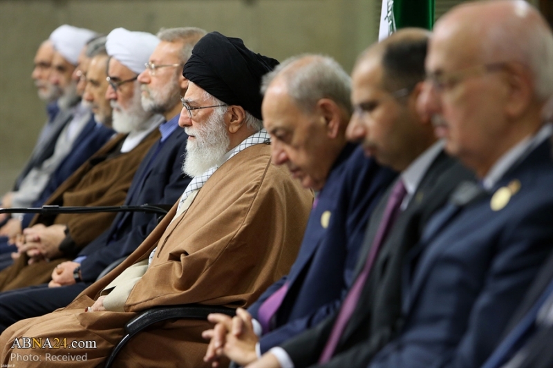 Imam Khamenei: For Islamic unity Iran is even ready to reach to hostile states