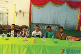 ျပည္ပအလုပ္အကိုင္ ေအဂ်င္စီထံမွ ေငြျပန္မရ၍ ေအာင္လံေဒသခံမ်ား သတင္းစာရွင္းပဲြလုပ္