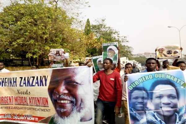Fotos: Kundgebung zur Unterstützung von Scheich Zakzaki in der Hauptstadt Nigerias