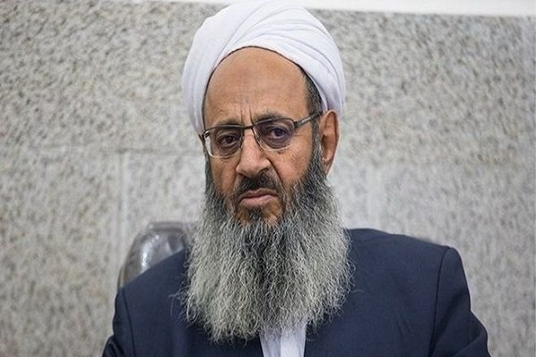 Sunni leader warns against enemy's anti-Iran plots