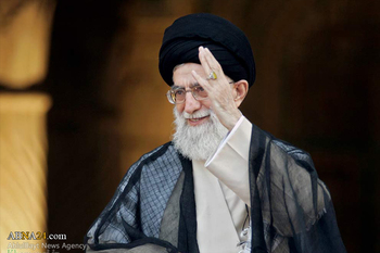 Pesan Ayatullah Sayid Ali Khamenei untuk Pemuda-Pemuda Dokumenter