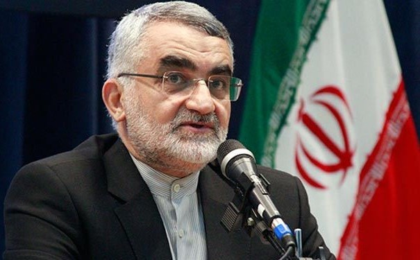ايران لن تجري أية مفاوضات بشأن "برنامجها الصاروخي"