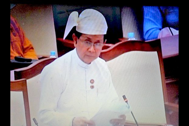 ႏိုင္ငံ့ဝန္ထမ္းေကာင္းတံဆိပ္ ၂ သိန္း ၁ ေသာင္းေက်ာ္ ခ်ီးျမႇင့္ထား
