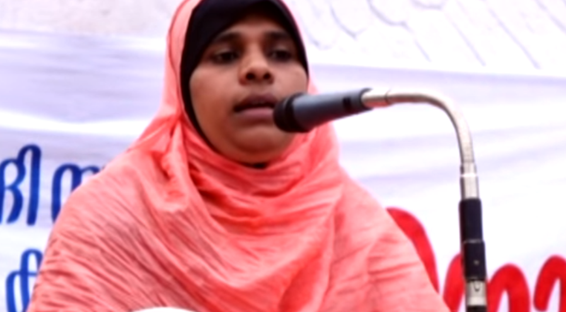 Indian Muslim woman faces death threats for leading Friday Prayers