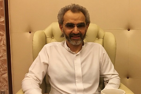 ولید بن طلال 6 ارب ڈالر رشوت ادا کرنے کے باوجود گھر میں نظر بند