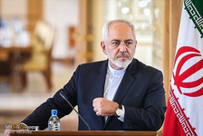 イラン外相、「トランプ大統領は再びイランと地域に関する知識のなさを露呈した」
