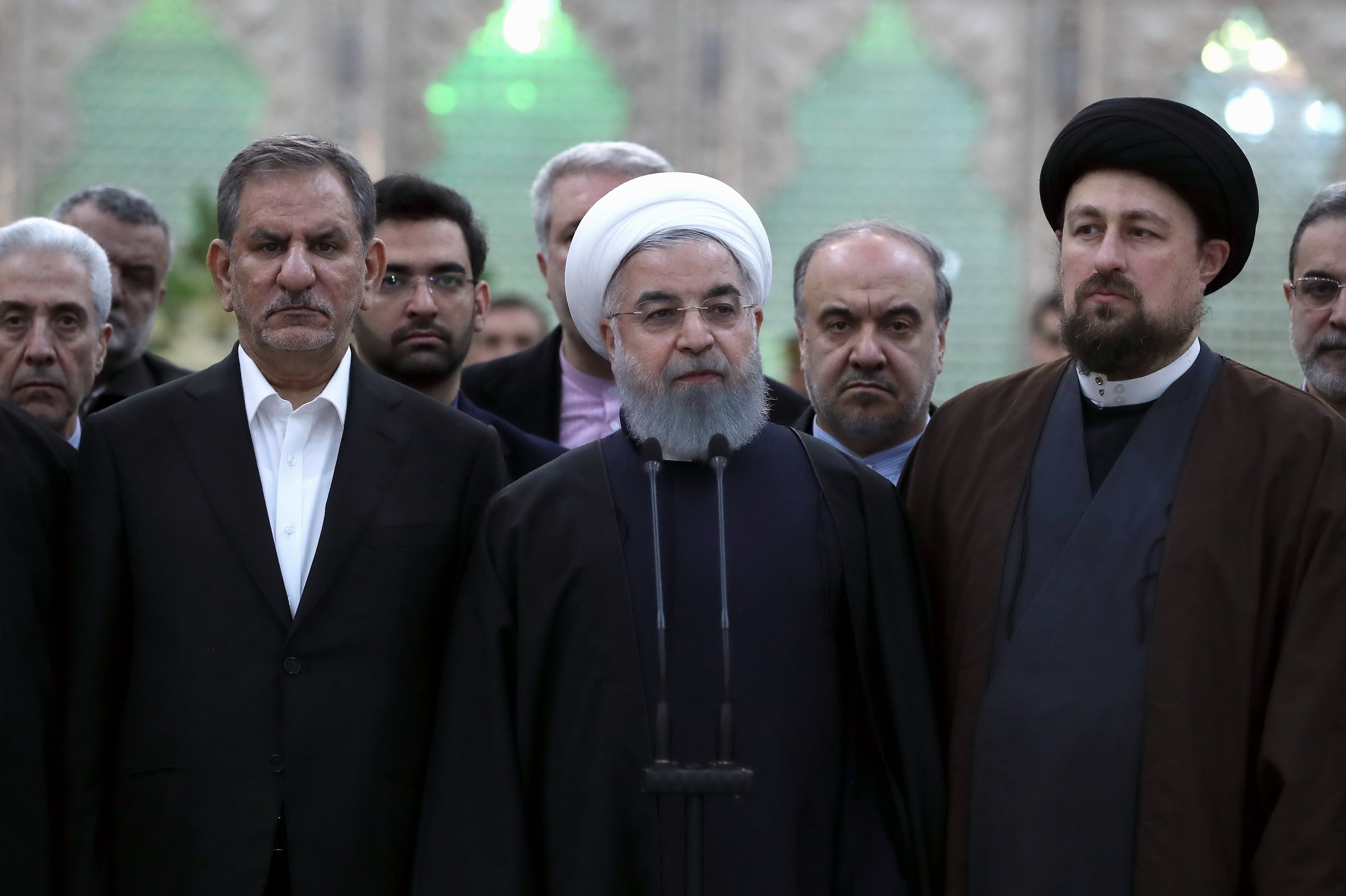 Arrogant powers must understand Iranians never face away from Islam, republic