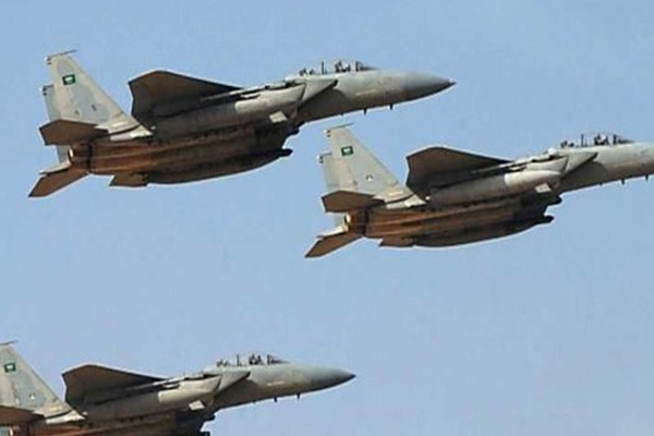 サウジアラビア軍、再度イエメンの首都爆撃