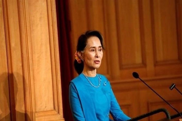 缅甸国务资政昂山素季住所遭汽油弹袭击