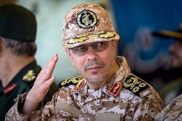 القوات المسلحة الإيرانية على استعداد تام لمواجهة الأعداء بشكل قاطع