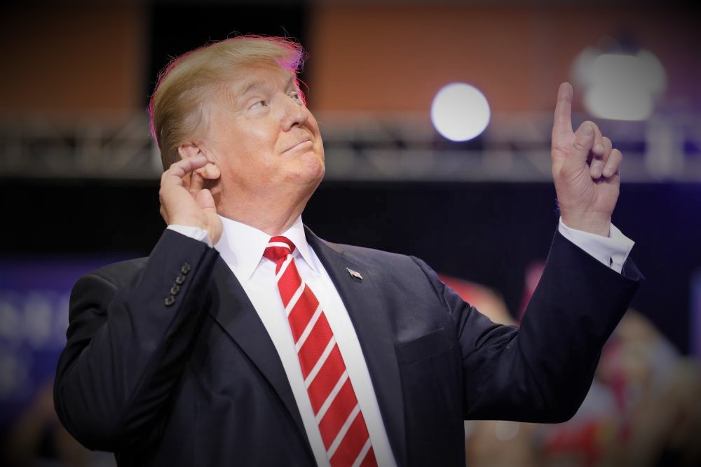 Трамп, демократларын Русијанын сечкиләрә мүдахиләсинә даир һазырладыглары мәхфи сәнәди блоклајыб 