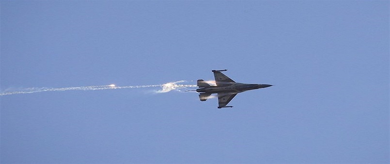 İsrail'e Ait F-16 Jeti, Suriye Tarafından Düşürüldü 