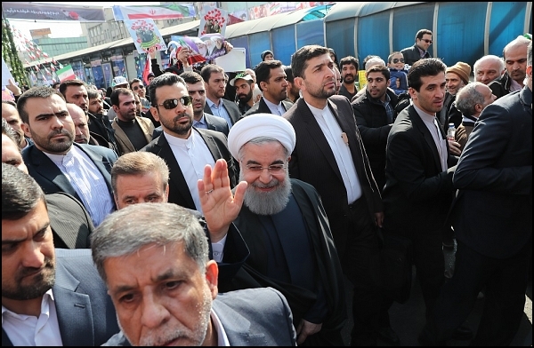 Pres. Rouhani joins 22 Bahman demonstrations