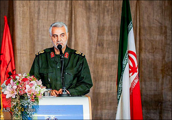 اللواء سلیماني: المجتمع بحاجة لثقافة "التضحیة والشهادة"