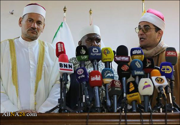 مصر توقف "كبير الأئمة" للقائه الحشد الشعبي بالعراق