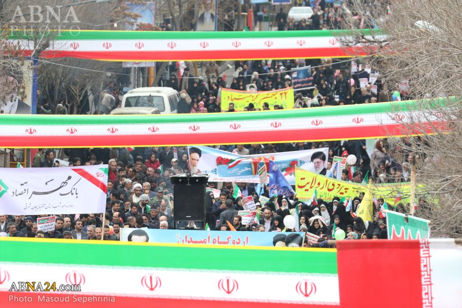 تقرير مصور/ مدينة تبريز تشهد احتفالات بمناسبة انتصار الثورة الاسلامية المباركة في ايران