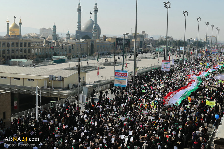 تقرير مصور/ جماهير غفيرة تشارك في انتصار الثورة المباركة الايرانية بقم المقدسة