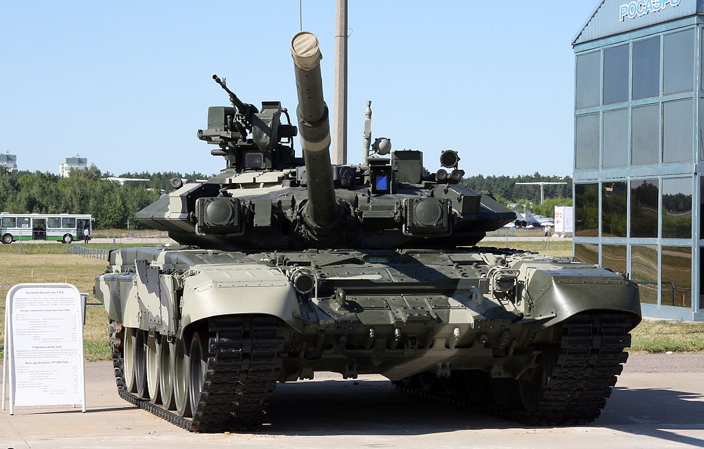 العراق يتسلّم أول دفعة من دبابات T-90C الروسية