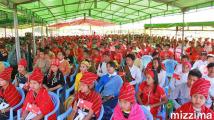 ကယားျပည္နယ္တြင္ NLD ပါတီသို႔ ပါတီ၀င္အျဖစ္ လူေထာင္ခ်ီ ၀င္ေရာက္