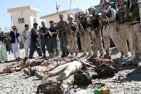 مقتل نحو 40 مسلحا لجماعة طالبان غربي أفغانستان