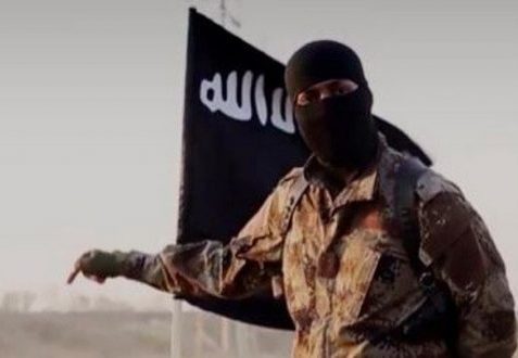 داعش الوحشي يعلن مسؤوليته عن هجومين انتحاريين بعدن اليمينة