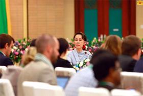 သမုိင္းတစ္ေလွ်ာက္ စိန္ေခၚမႈအမ်ားဆုံးႀကံဳေတြ႕ေနသည့္ကာလျဖစ္ေၾကာင္း ေဒၚေအာင္ဆန္းစုၾကည္ေျပာၾကား