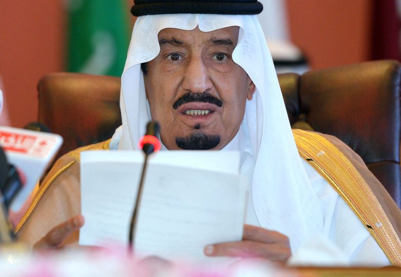 أمر ملكي سعودي بإنهاء خدمات "رئيس هيئة الأركان وقائد قوات الدفاع الجوي وقائد القوات البرية"