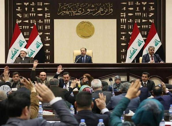 البرلمان العراقي يطالب بوضع جدول زمني لمغادرة القوات الأجنبية
