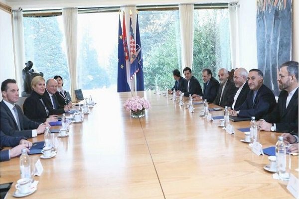 وزیر خارجہ کی کروشیا کے صدر سے ملاقات