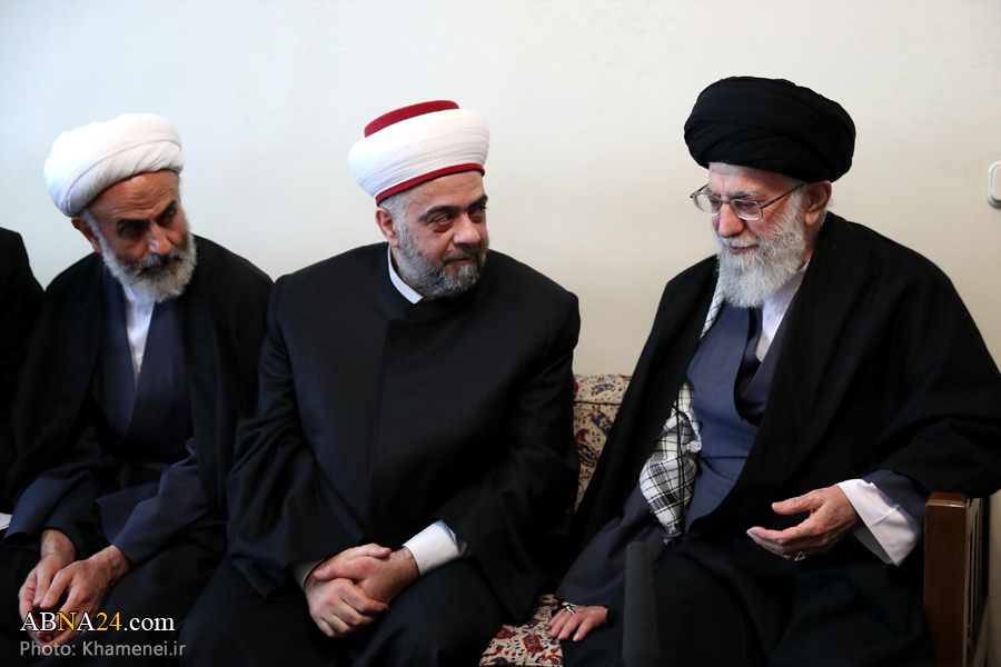 تقرير مصور/ قائد الثورة الاسلامية يستقبل وزير الاوقاف السوري والوفد المرافق له