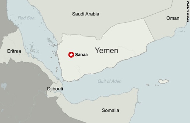 Houthis fight Saudi mercenaries outside Sana'a, many killed, injured