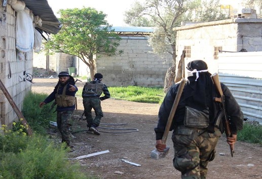 مئات القتلى في المعركة مستمرة بين الفصائل المتناحرة لليوم الحادي عشر  