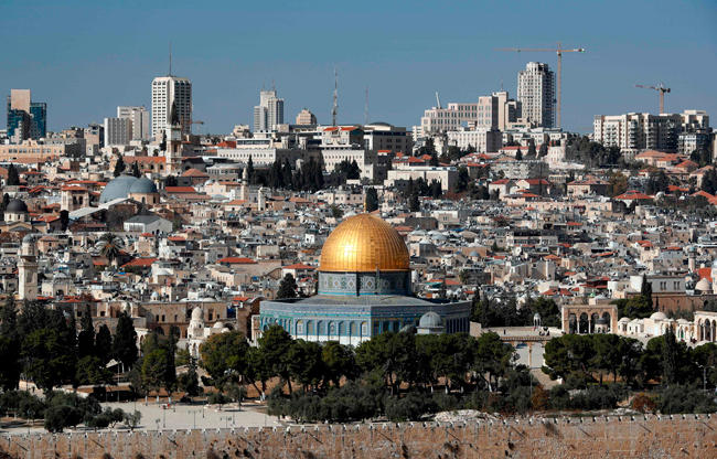 كبير المبعوثين الفلسطينيين يدعو لتصدي نقل سفارة أمريكا الى القدس