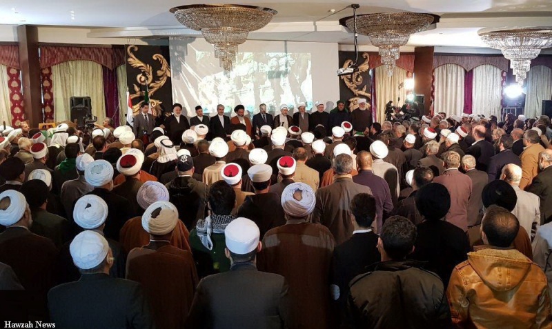 Senior Shia scholar: We are all in frontline of resistance against Zionist regime