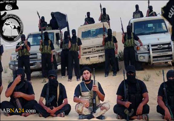 مصر تدرج "ولاية سيناء" و300 شخص على قوائم الإرهاب